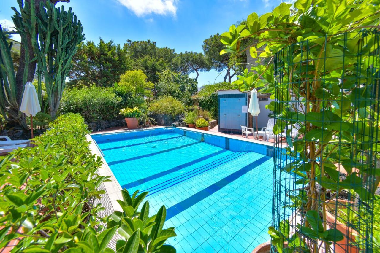 Hotel Pineta Ischia Esterno foto