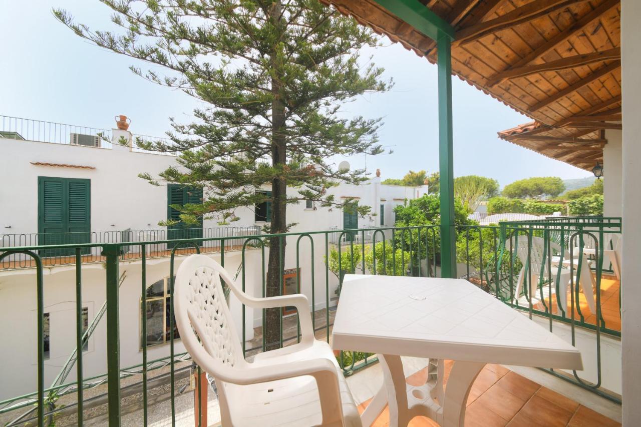Hotel Pineta Ischia Esterno foto
