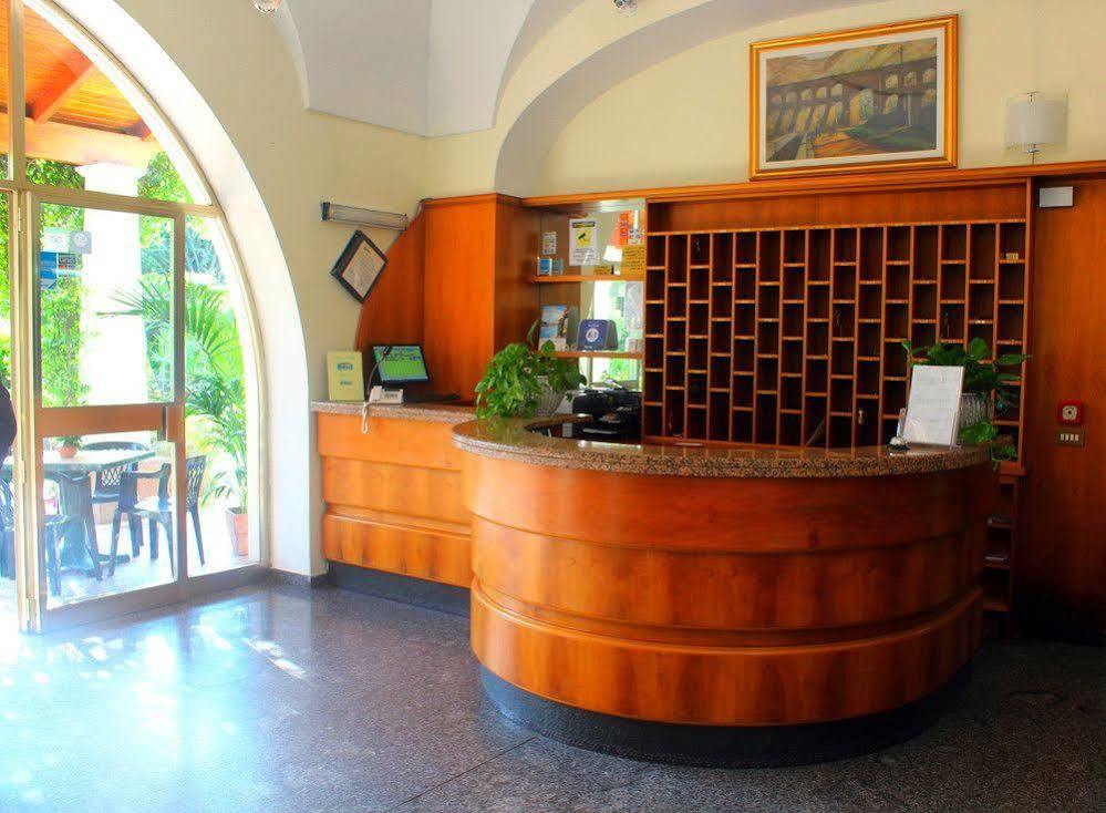 Hotel Pineta Ischia Esterno foto