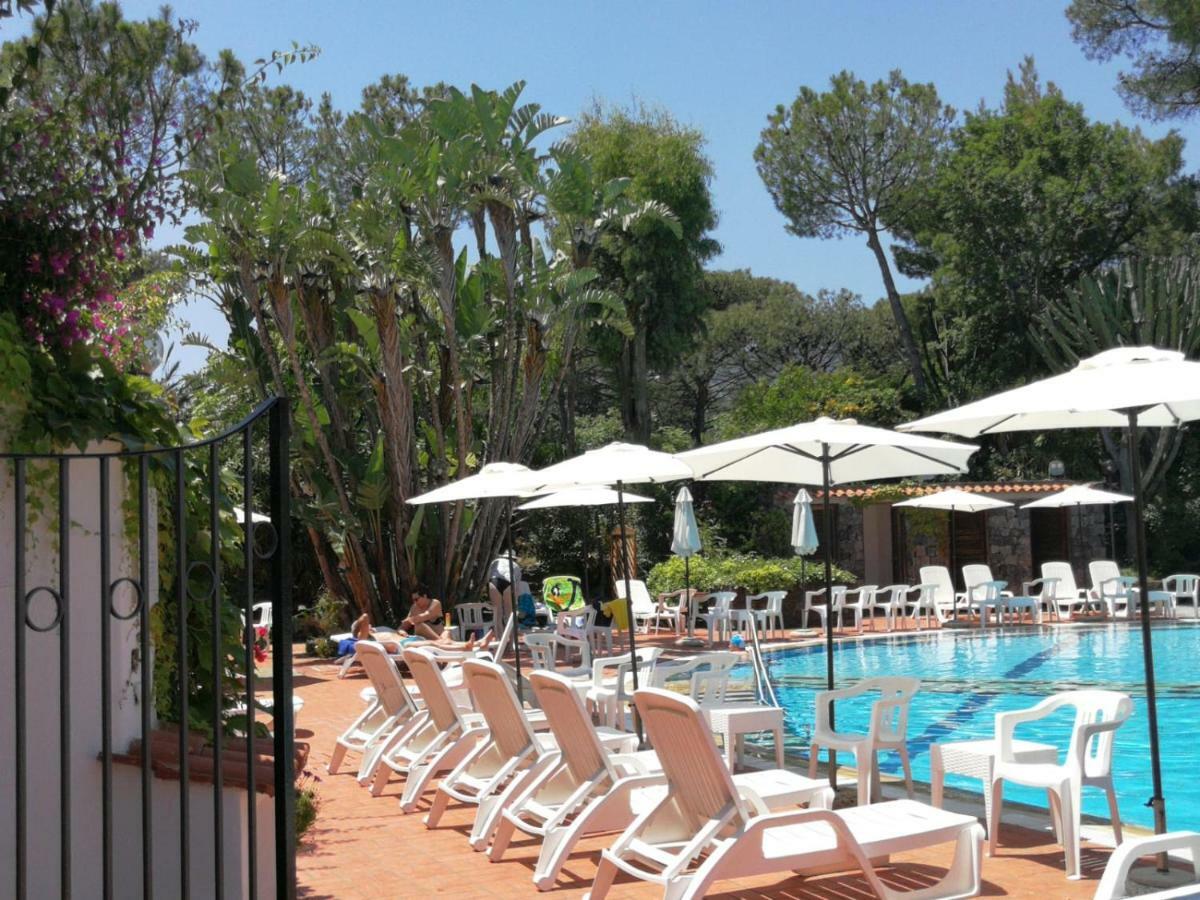 Hotel Pineta Ischia Esterno foto